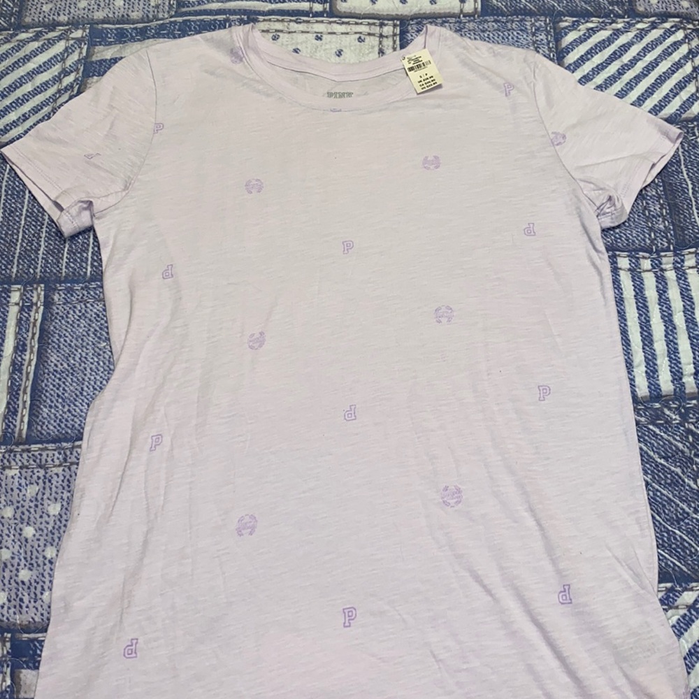 Brand new pick Victoria secret tee